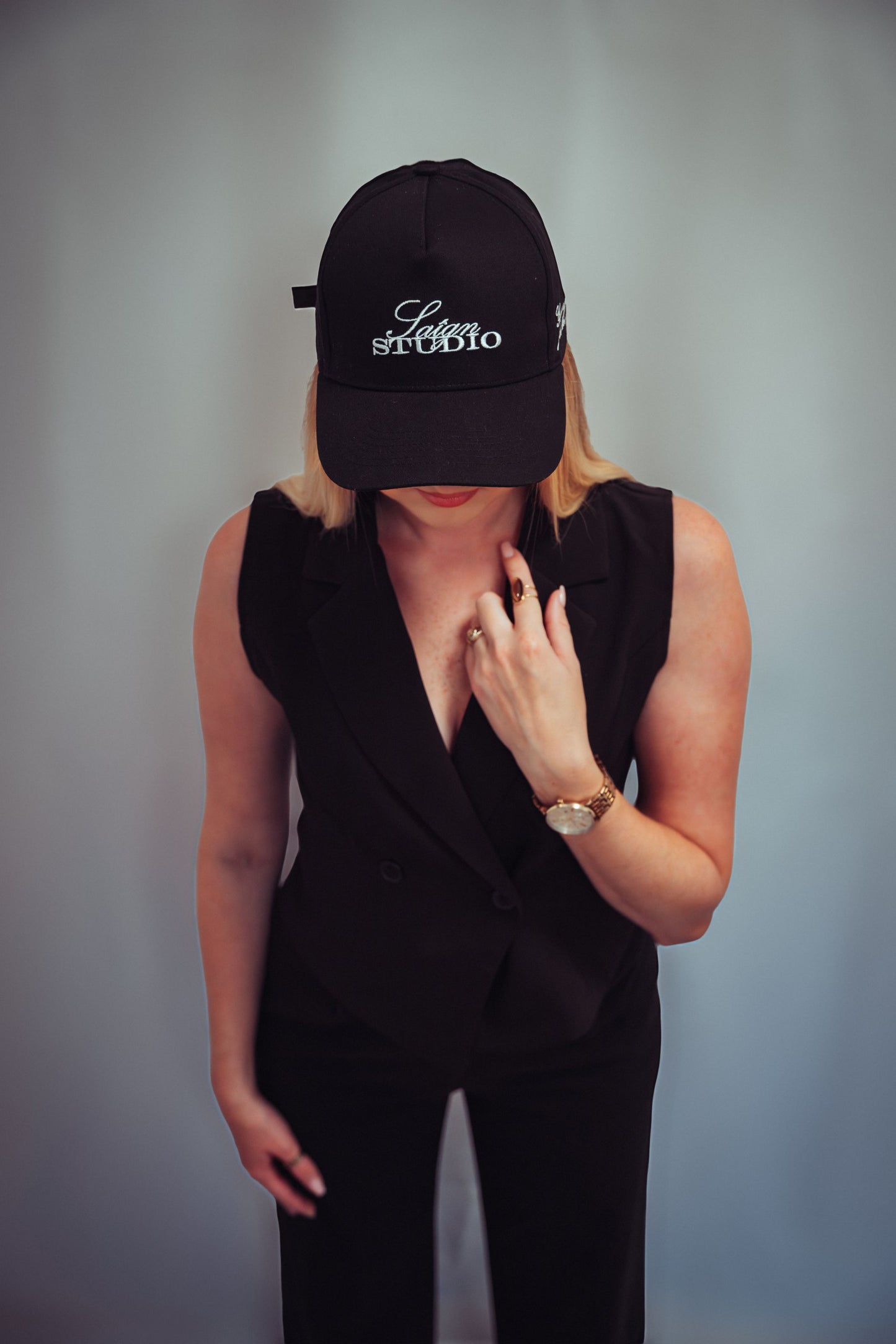Slogan Cap - Black